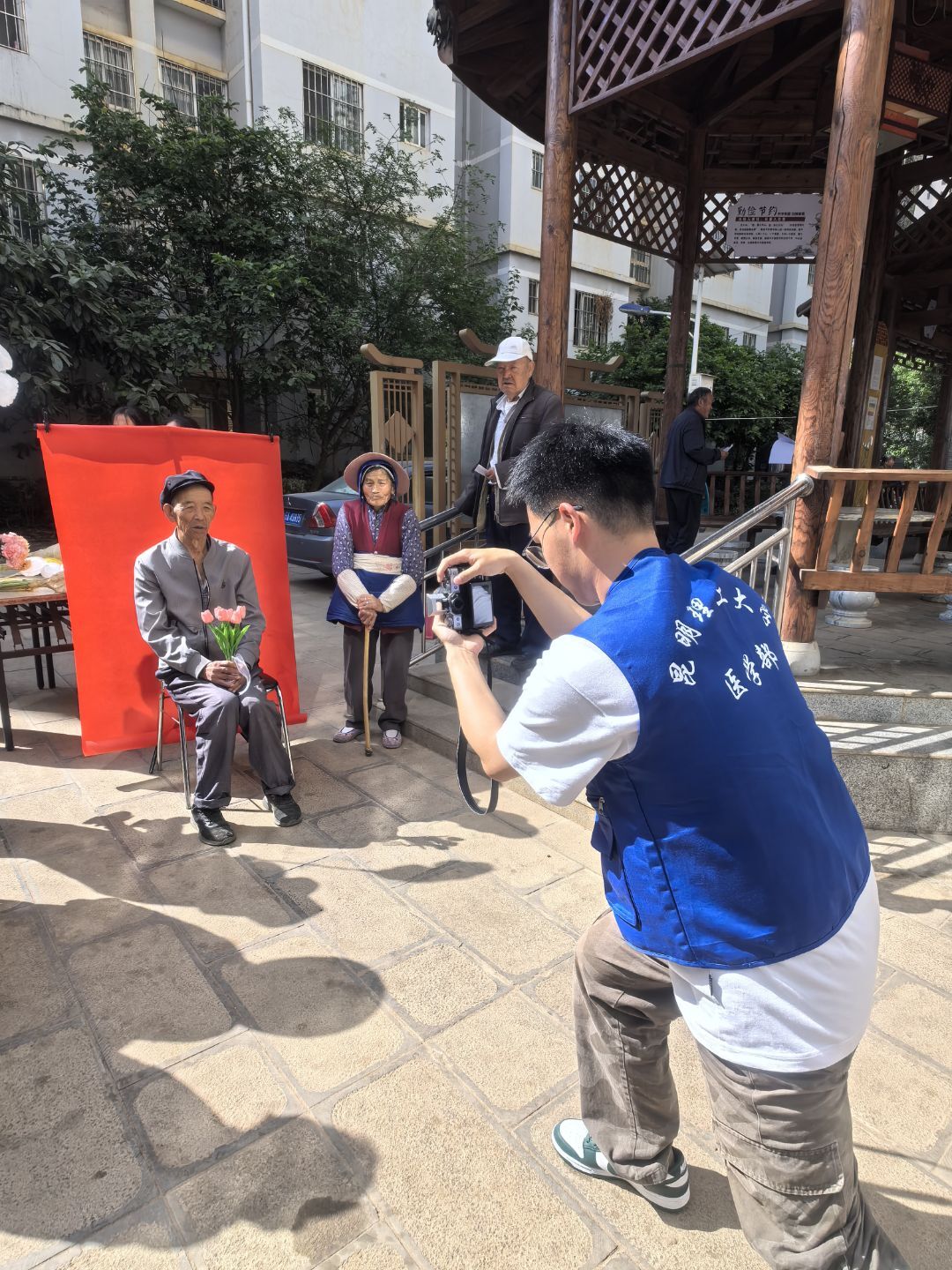 活动照2.jpg